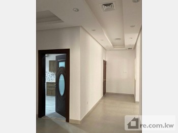 Apartment For Rent in Kuwait - 290328 - Photo #