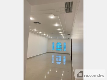 Apartment For Rent in Kuwait - 290985 - Photo #