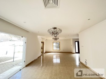 Villa For Rent in Kuwait - 291360 - Photo #