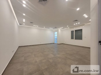Floor For Rent in Kuwait - 291606 - Photo #